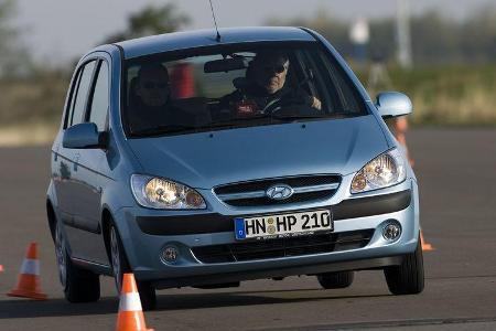 Zwar punktet er mit einfacher Bedienung und wegen der hohen Sitzposition und großer Glasflächen guter Rundumsicht ...