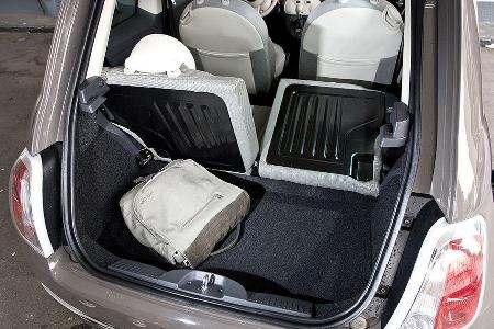 Kleiner Gepäckraum mit geringer Variabilität.