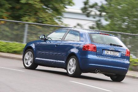 Was vor allem an seinen üppigen Platzverhältnissen im Innenraum liegt.