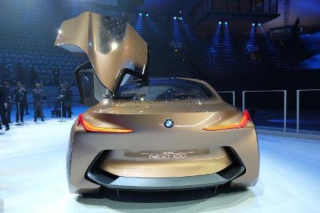 BMW Vision Next 100