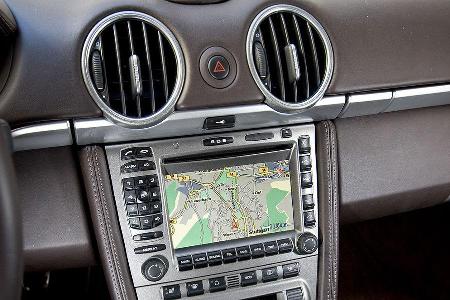 ... aber einer unübersichtichen Mittelkonsole.