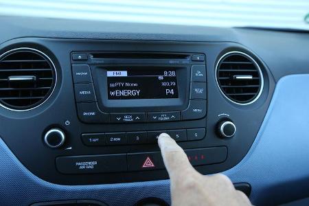 Hyundai i10 1.0, Infotainment
