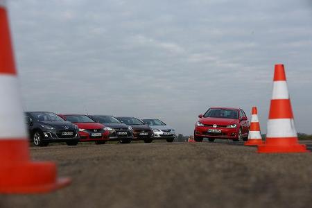 VW Golf gegen Ford Focus, Honda Civic, Opel Astra, Hyundai i30, Peugeot 308