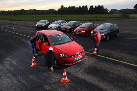 VW Golf gegen Ford Focus, Honda Civic, Opel Astra, Hyundai i30, Peugeot 308