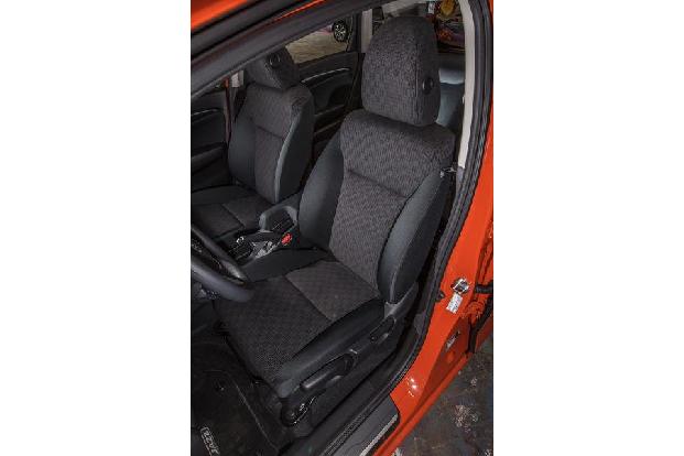 Honda Jazz 1.3, Fahrersitz