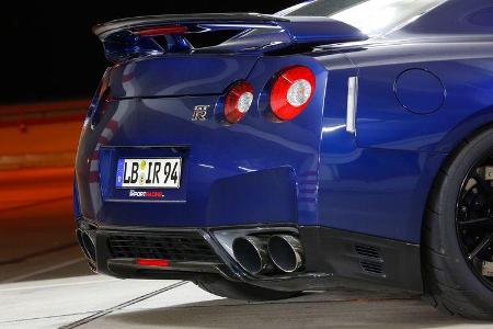 Importracing-Nissan GT-R, Auspuff, Endrohre