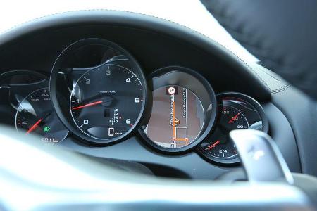 Porsche Cayenne Diesel, Rundinstrumente