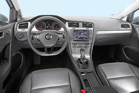 VW Golf 1.6 TDI BlueMotion, Cockpit, Lenkrad