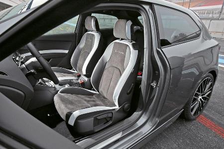 Seat Leon Cupra 280, Fahrersitz