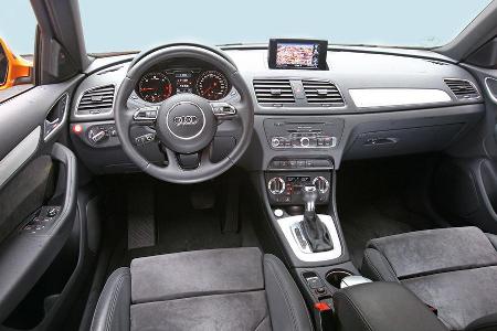 Audi Q3 2.0 TDI Quattro, Cockpit
