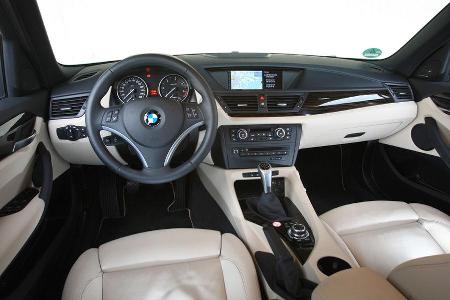 BMW X1 xDrive 18d, Cockpit
