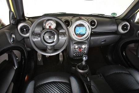 Mini Cooper SD Countryman All4, Cockpit