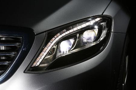 Mercedes S 500 4Matic, Scheinwerfer