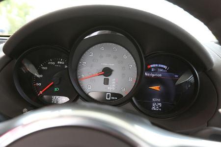Porsche Boxster S, Rundinstrumente