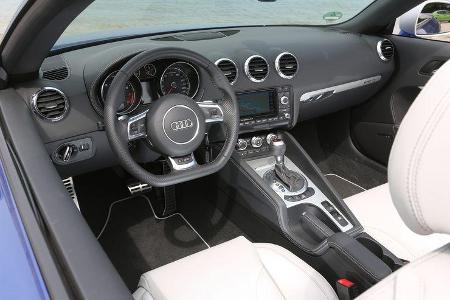 Audi TT RS, Lenkrad