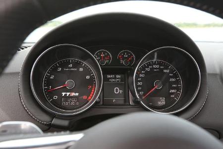 Audi TT RS, Rundinstrumente