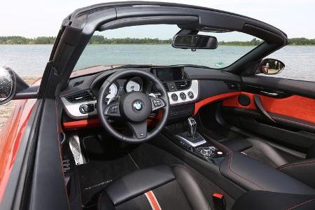 BMW Z4 s-Drive 35i, Cockpit, Lenkrad