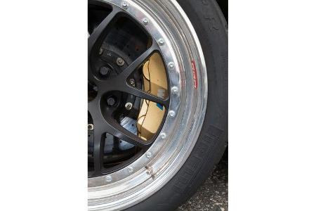 Versus BMW M4 Coupé, Bremse