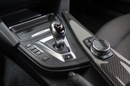 Lightweight BMW M4 Coupé, Schalthebel