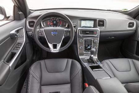 Volvo S60 T4, Cockpit