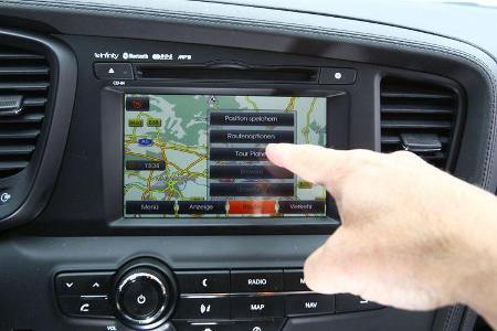 Kia Optima 1.7 CRDi Spirit, Navi, Bildschirm