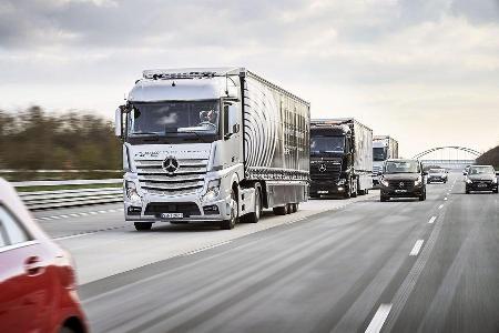 Mercedes Lkw-Vernetzung / autonomes fahren