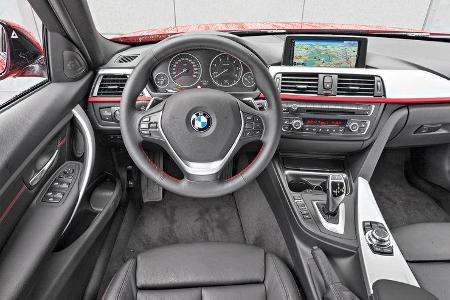 BMW 320d Touring Sportline, Cockpit