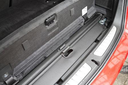 BMW 320d Touring Sportline, Ladekante