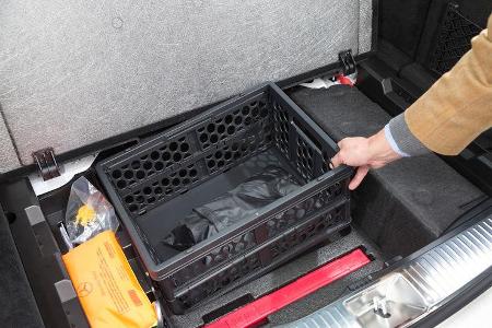 Mercedes C 220 CDI T Avantgarde, Staufach