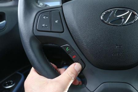 Hyundai i10 Blue 1.0, Lenkradschalter