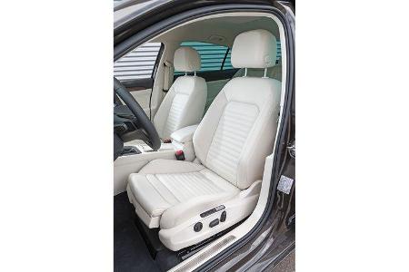 VW Passat 2.0 TSI, Fahrersitz