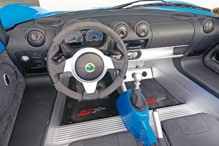 Lotus Elise S CR, Cockpit
