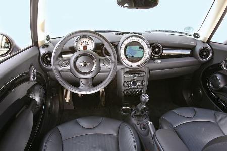 Mini Cooper SD Clubman, Cockpit