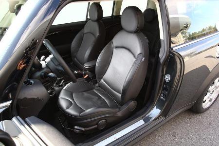 Mini Cooper SD Clubman, Fahrersitz, Vordersitze