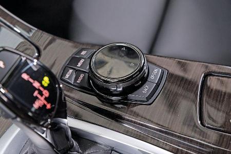 BMW 530d, Mittelkonsole