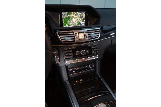 Mercedes E 350 Bluetec, Mittelkonsole