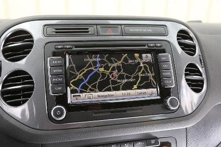 VW Tiguan 2.0 TDI 4Motion BMT, Navi