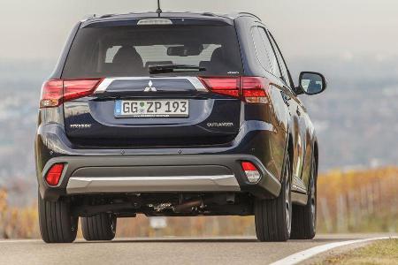 Mitsubishi Outlander 2.2 Di-D 4WD, Heckansicht