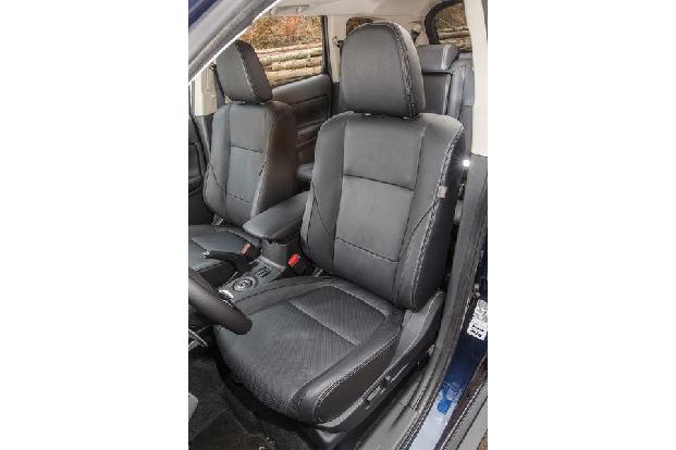 Mitsubishi Outlander 2.2 Di-D 4WD, Fahrersitz