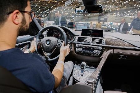 Alfa Romeo Giulia gegen BMW 3er Limousine, Kaltvergleich, Vergleich, Genf, 03/2016