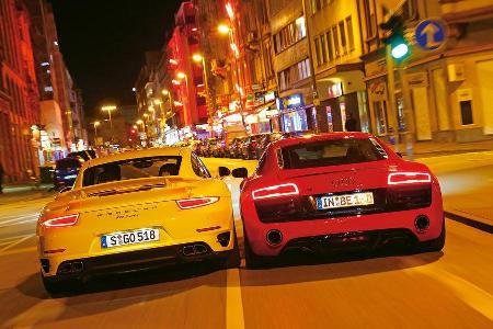 Audi R8 V10 5.2 FSI Quattro, Porsche 911 Turbo, Heckansicht