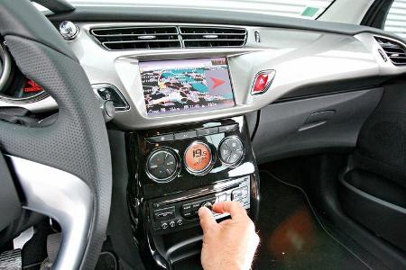 Citroën C3 e-HDi 110 Exclusive, Mittelkonsole