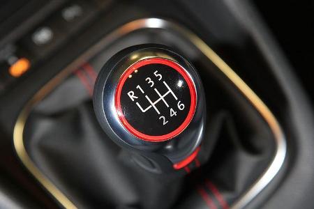 VW Golf GTI vs Golf GTD