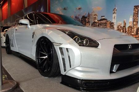 New York Auto Show 2075