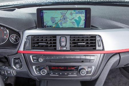 BMW 318d Touring, Navi, Bildschirm