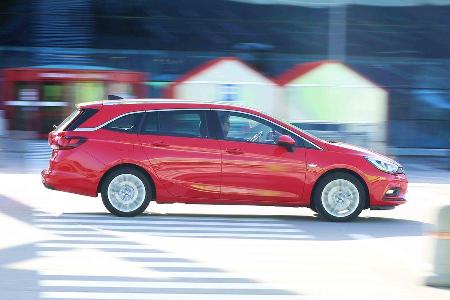 Opel Astra Sports Tourer 2016