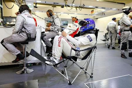 Impressionen - 24h-Rennen - Le Mans 2014 - Motorsport - Porsche - Mechaniker