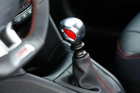 Peugeot 208 GTi, Schalthebel