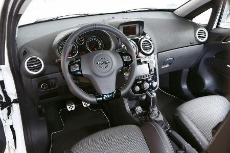 Opel Corsa OPC Nürburgring Edition, Cockpit