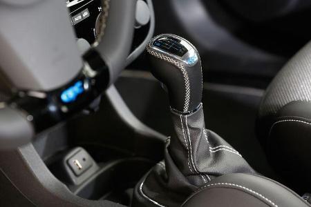 Opel Corsa OPC Nürburgring Edition, Schalthebel